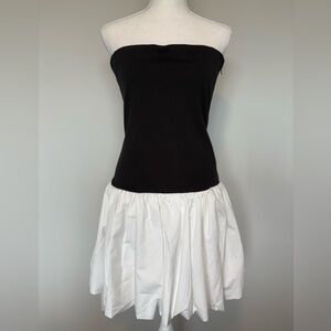 House of Harlow 1960 Strapless Black and White Dress